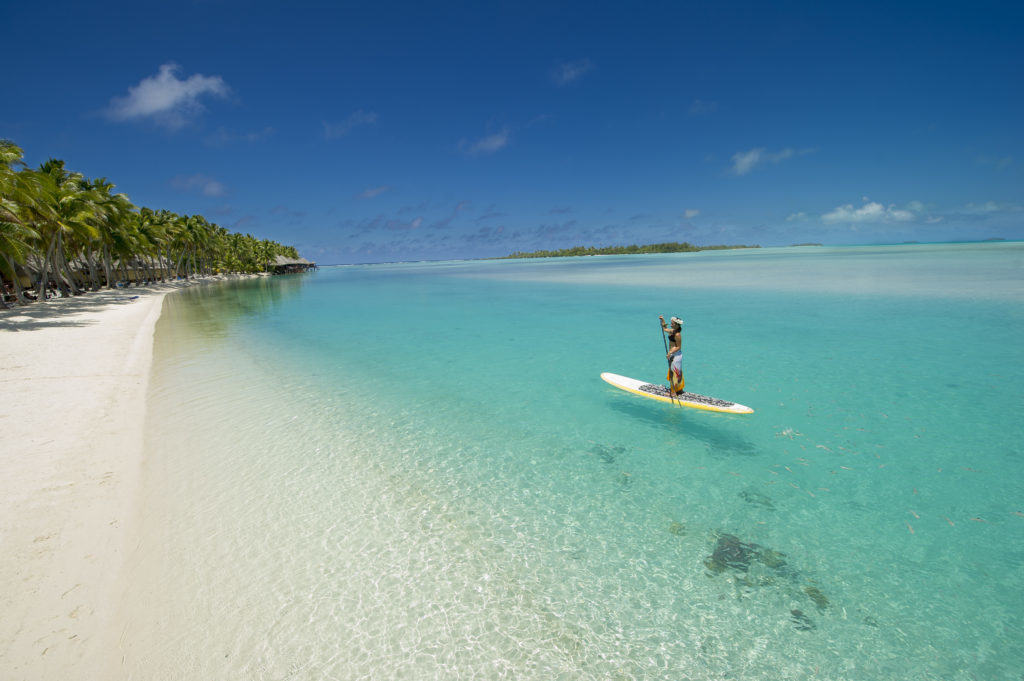 Stand up Paddleboarding Aitutaki Lagoon Resort