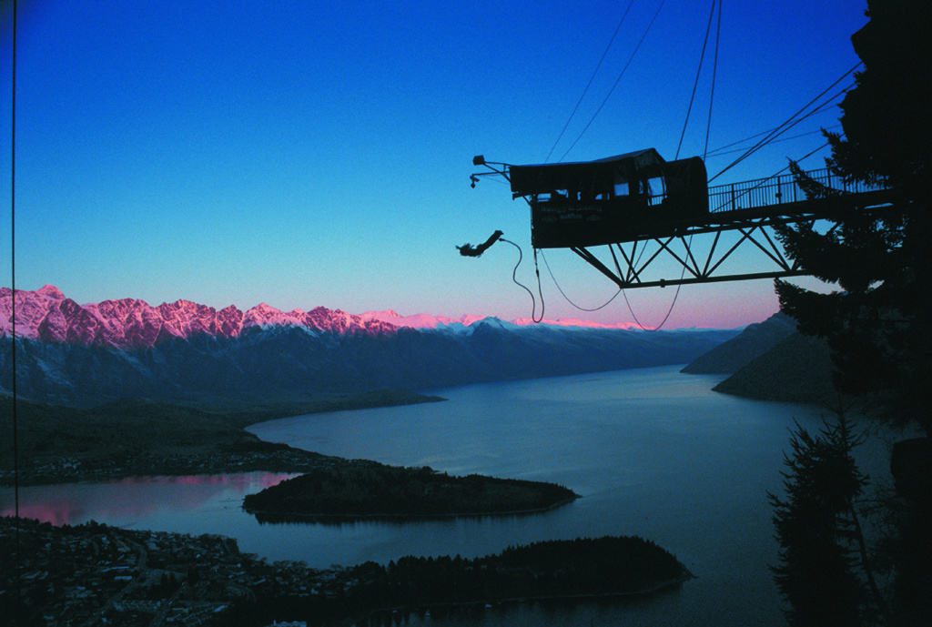 Bunjy jump, The Ledge, Queenstown